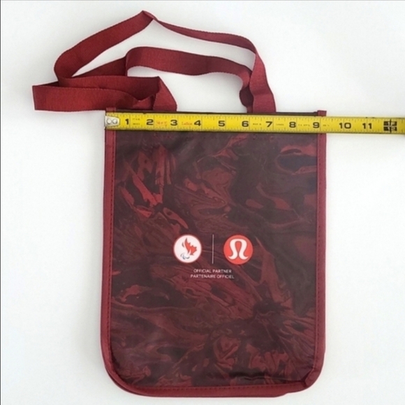Lululemon 5 Reusable Collectible Totes Red White Black Olympic Beige  Burgundy - Picture 13 of 14